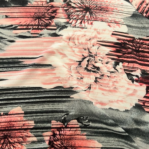 Laura petite top - Picture 2 of 5